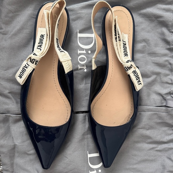 DIOR Patent Dark Navy Slingback Flats - Picture 4 of 5